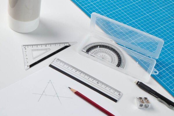 ESTUCHE DE GEOMETRÍA